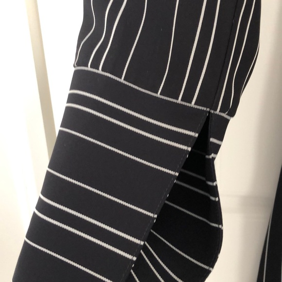 Pinstripe Robe - Picture 2 of 3